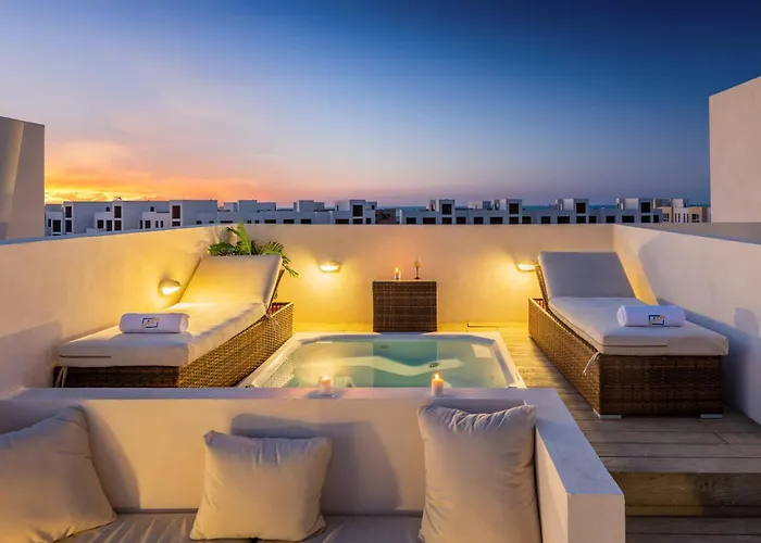 Luxe 3bdr W Private Rooftop Jacuzzi & Access *