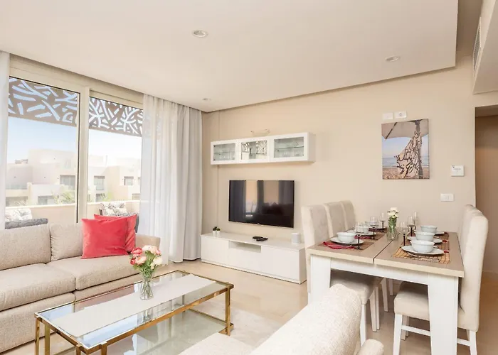 Luxe 3bdr W Private Rooftop Jacuzzi & Access *
