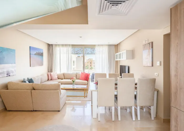 Luxe 3bdr W Private Rooftop Jacuzzi & Access * Hurgada