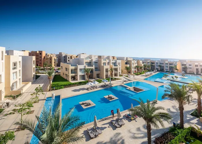 Luxe 3bdr W Private Rooftop Jacuzzi & Access Daire Hurgada