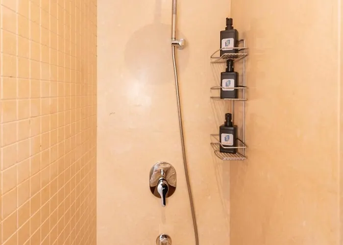 Luxe 3bdr W Private Rooftop Jacuzzi & Access Daire Hurgada